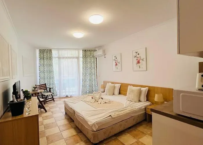 Kaya Atelie 1 Sunny Lägenhet Slăntjev Brjag